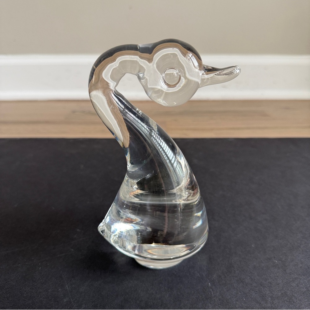 Vintage Clear Art Glass Duck Figurine - Picture 6 of 6